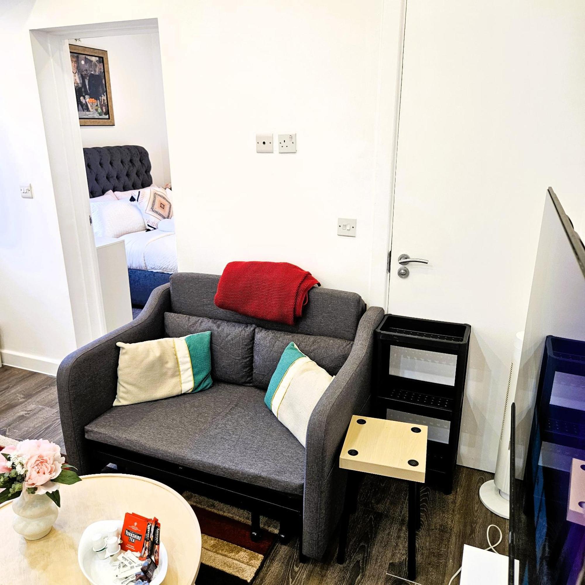 Apartment 02 Glamour *